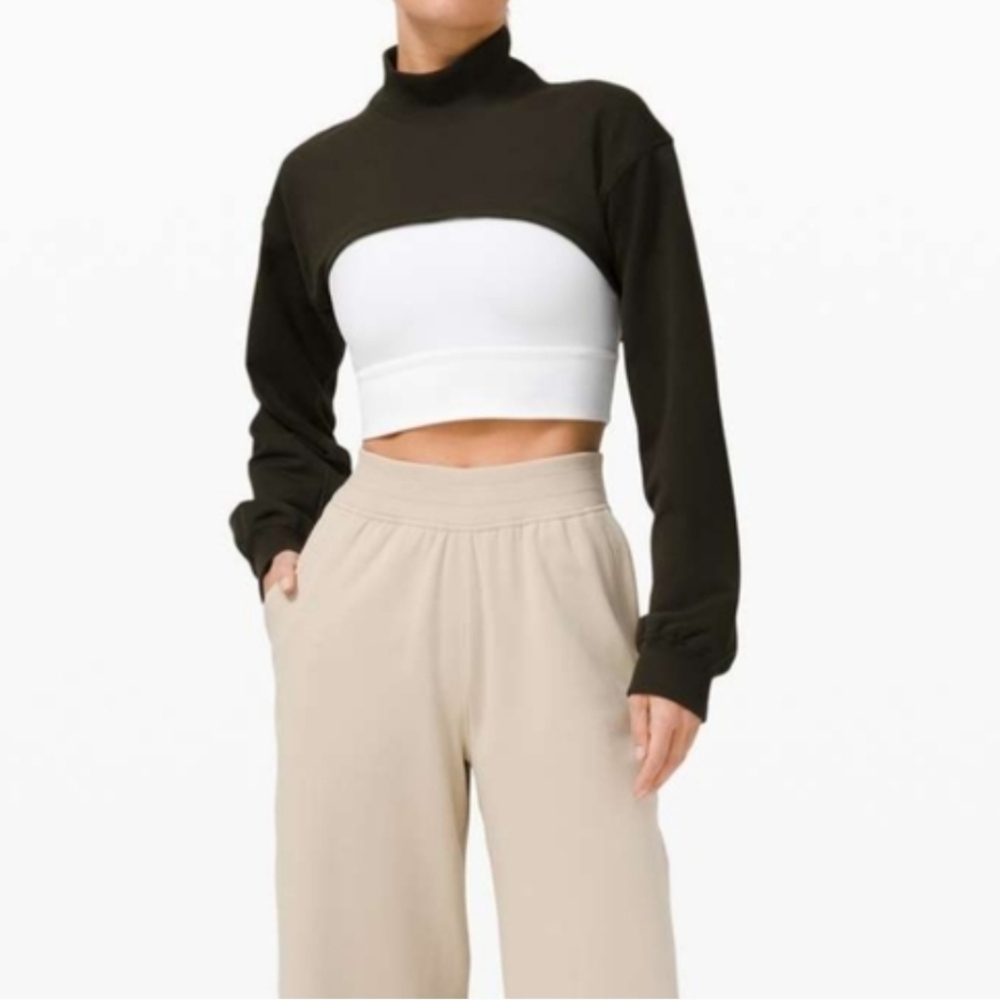 Lululemon Women's Green LA Super Crop Mock Neck French Terry Sweatshirt
